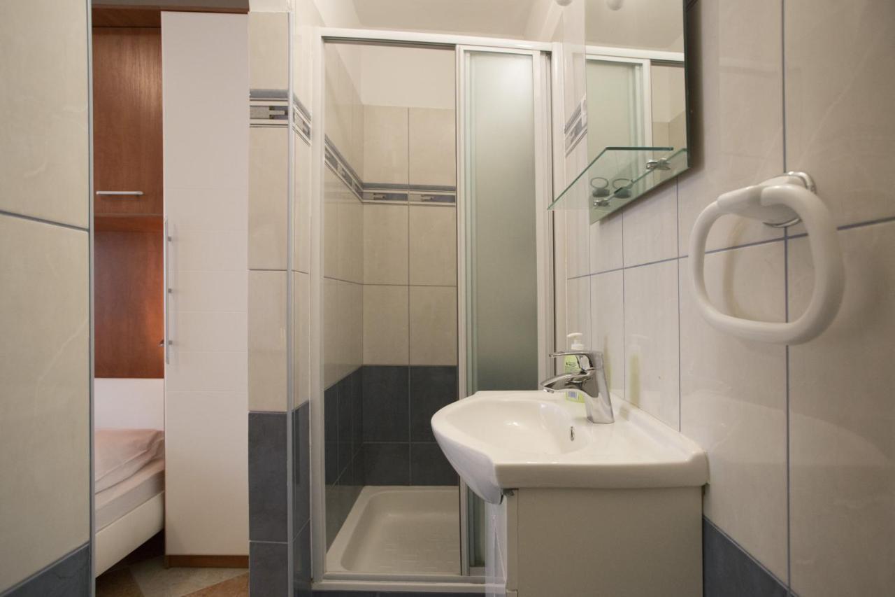 Apartments By The Sea Mavarstica, Ciovo - 12696 Τρογκίρ Εξωτερικό φωτογραφία