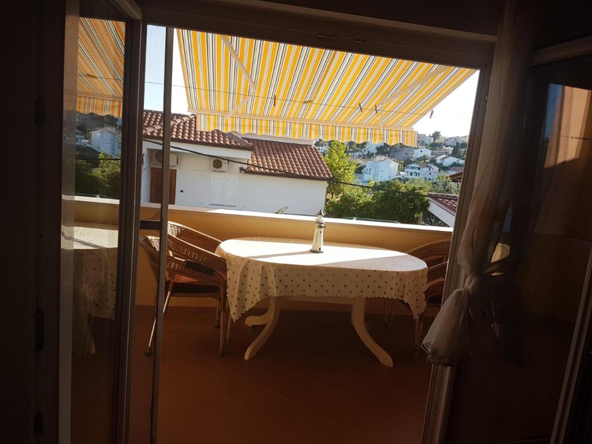 Apartments By The Sea Mavarstica, Ciovo - 12696 Τρογκίρ Εξωτερικό φωτογραφία